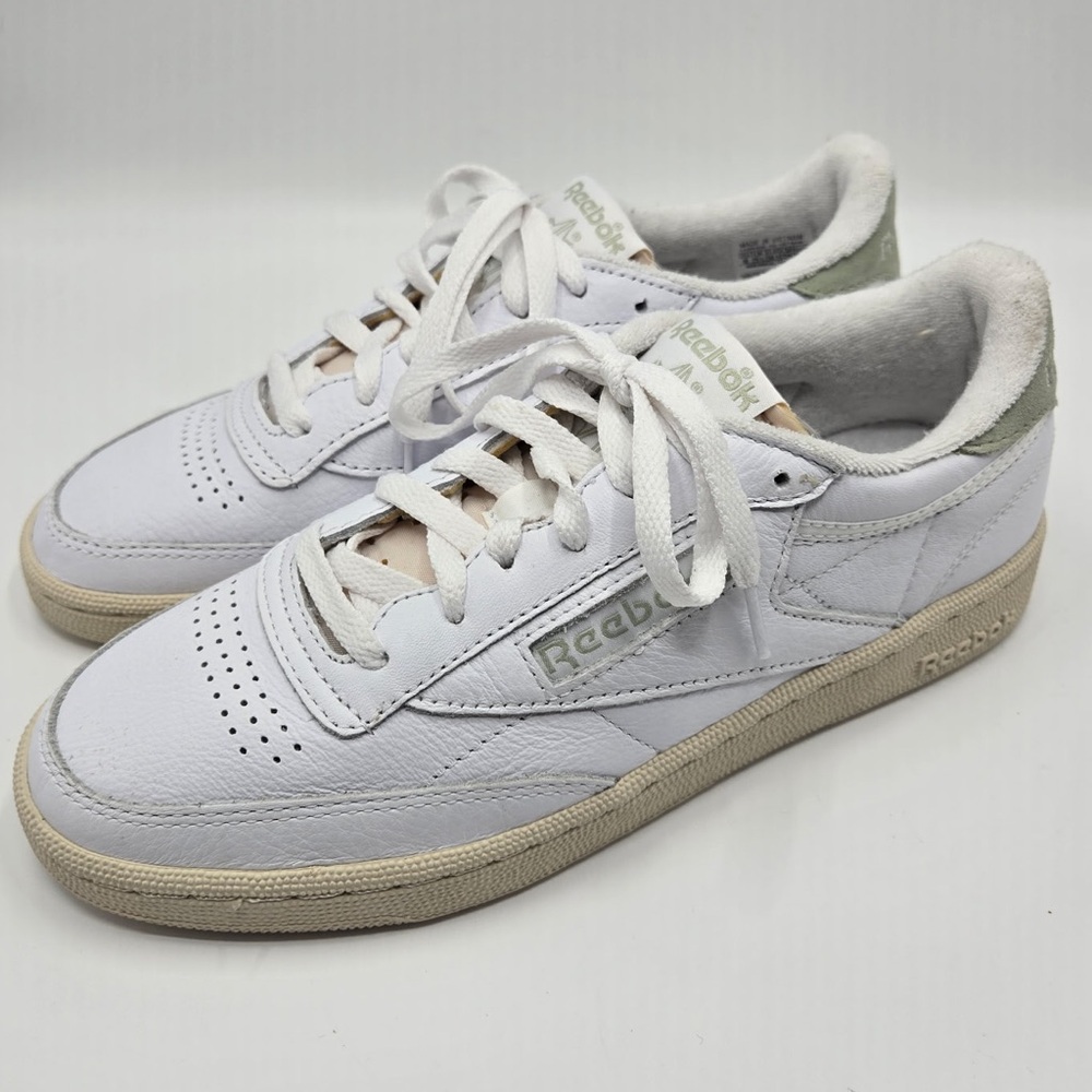 Reebok Club C 85, women’s sneakers, size 8, New